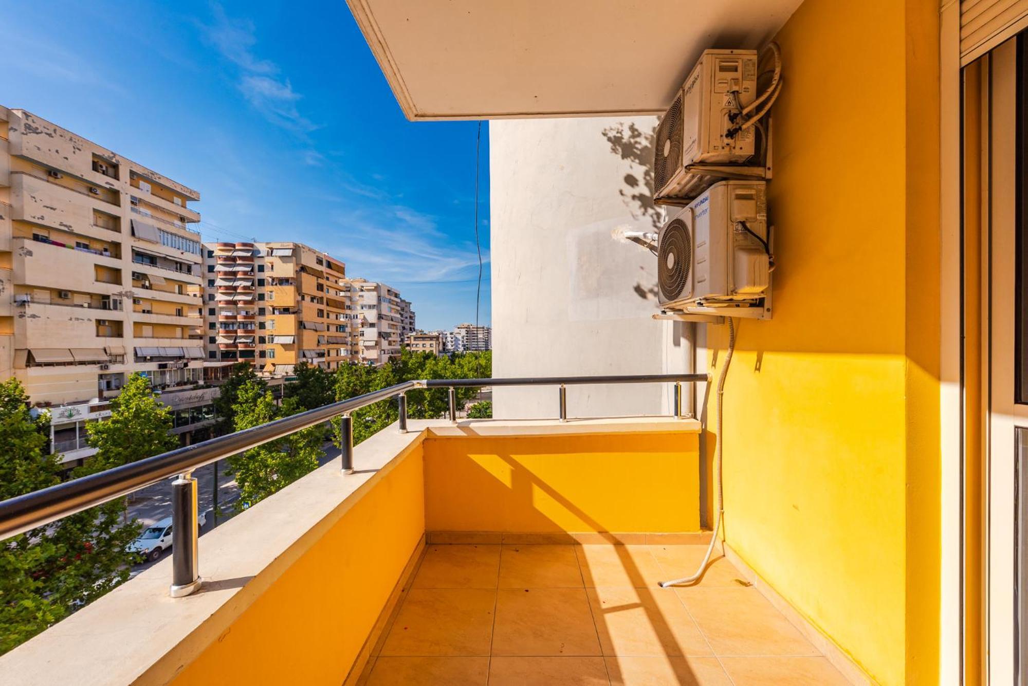City Center Apartments By Kondo Stays Vlorë 외부 사진